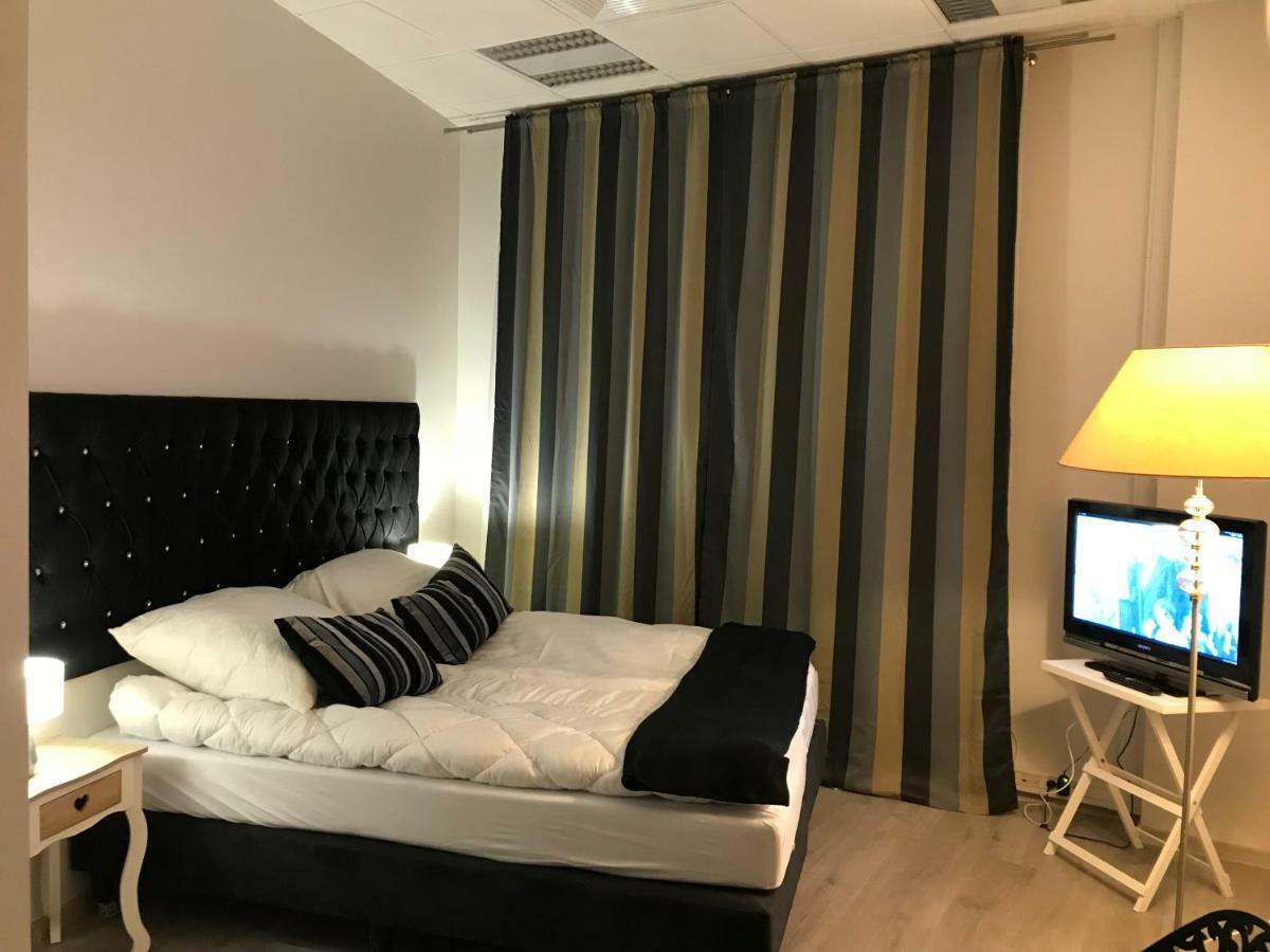 Vabank Apartamenty W Centrum 锡隆纳葛拉 外观 照片